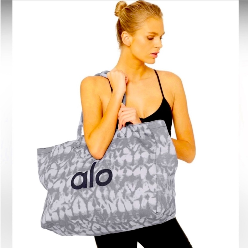 NEW ALO yoga canvas tie die tote bag  ✨ ASPEN 🏔️LIMITED EDITION